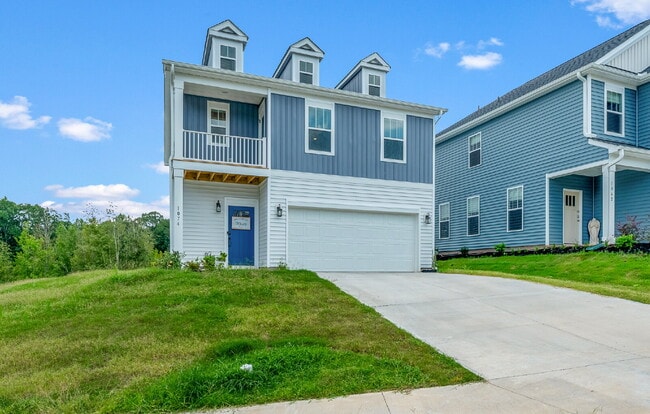 1074 Nadine Wy in Greer, SC - Building Photo - Building Photo