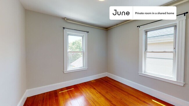 29 Litchfield St photo'