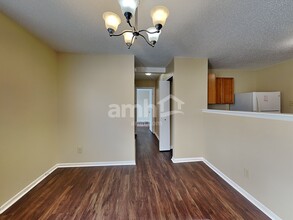 906 Brookstone Dr in Franklin, IN - Building Photo - Building Photo
