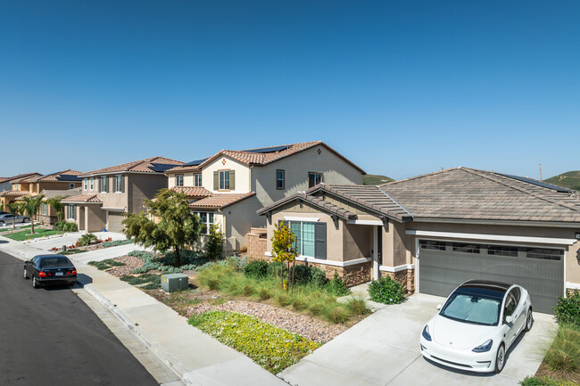 Laelia Cir in Menifee, CA - Building Photo - Building Photo