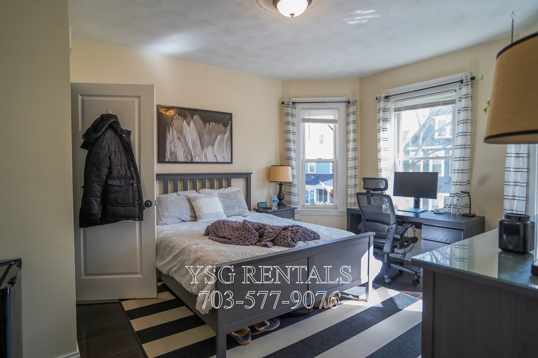 85 Auckland St, Unit #1 in Boston, MA - Building Photo