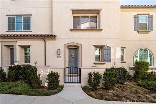 8162 Spirit St in Chino, CA - Building Photo