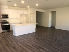 19806 Barnfield Pl in Riverside, CA - Building Photo - Building Photo