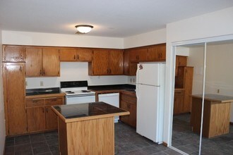 1349 Pennsylvania Ave S-Unit -1 in Minneapolis, MN - Building Photo - Building Photo