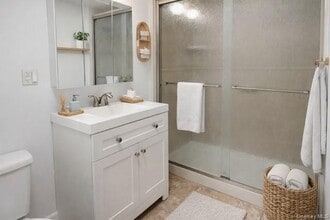 2826 Philip Ave in Bronx, NY - Building Photo - Building Photo