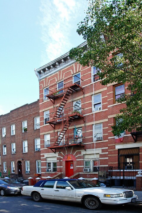 223 23rd St in Brooklyn, NY - Building Photo