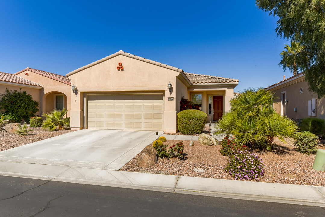 81602 Avenida Parito in Indio, CA - Building Photo