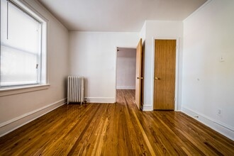 8101 S Justine 1515-21 W 81st Chicago, IL 60620 in Chicago, IL - Foto de edificio - Building Photo