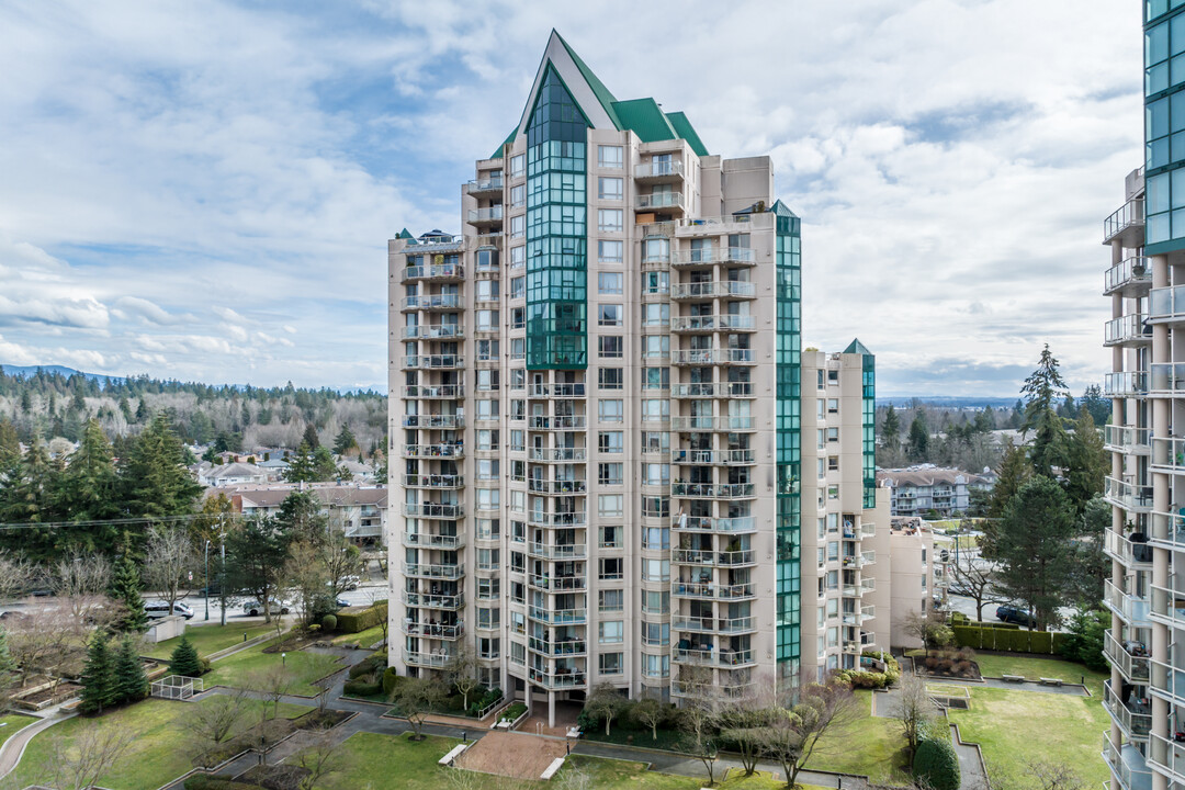 the Mackenzie in Coquitlam, BC - Building Photo