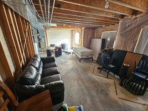 1372 Alpine Way in Provo, UT - Foto de edificio - Building Photo