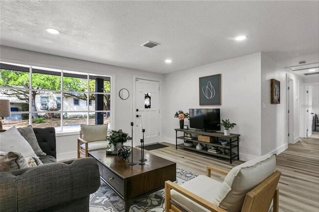 301 N Fremont Ave in Tampa, FL - Building Photo - Building Photo