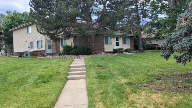 property at 3355 S Flower St