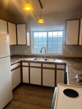 3216 Midvale Dr in Janesville, WI - Foto de edificio - Building Photo