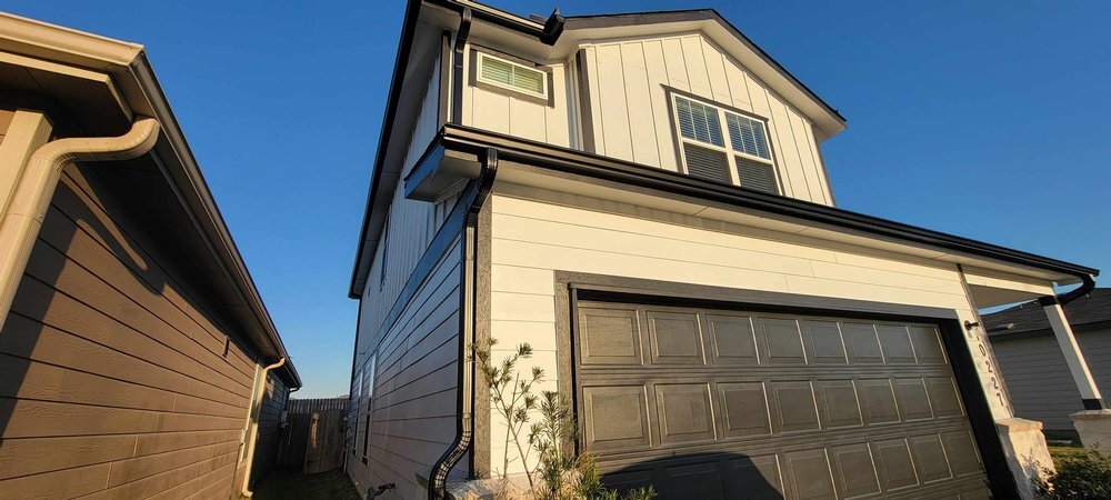 10227 Cleartide Ln in Houston, TX - Foto de edificio