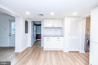 405 Edgewood Ave in Horsham, PA - Building Photo - Building Photo