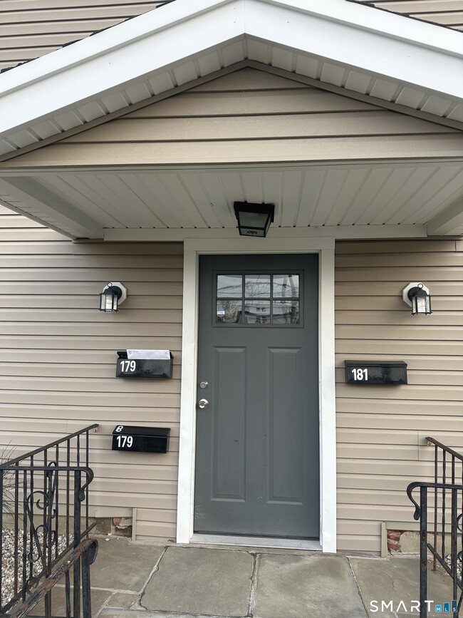 179 Longview Ave in Fairfield, CT - Building Photo - Building Photo