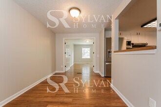 6 Ambolin Ct in Perry Hall, MD - Building Photo - Building Photo