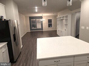 311 Ibis Ct in Laurel, MD - Building Photo - Building Photo