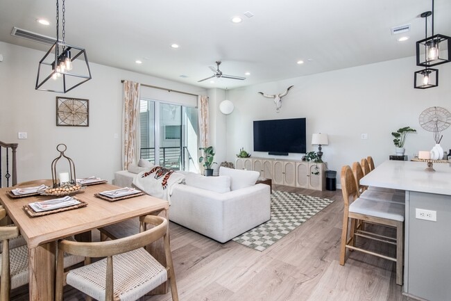 4919 Avenue J in Houston, TX - Building Photo - Building Photo