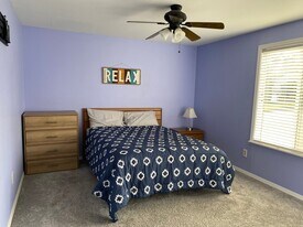 33640 27th Pl SW in Federal Way, WA - Building Photo