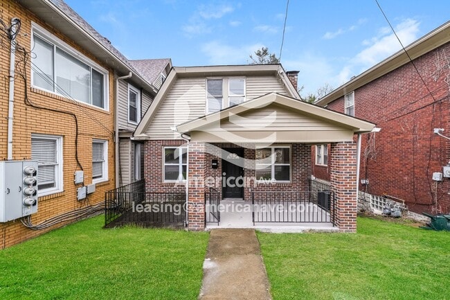 1221 McNeilly Ave in Pittsburgh, PA - Building Photo - Building Photo