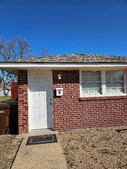 1602 M Ave in Plano, TX - Building Photo