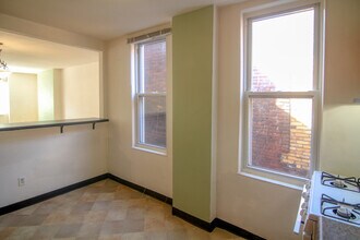 319 S Trenton Ave, Unit 3 in Pittsburgh, PA - Foto de edificio - Building Photo