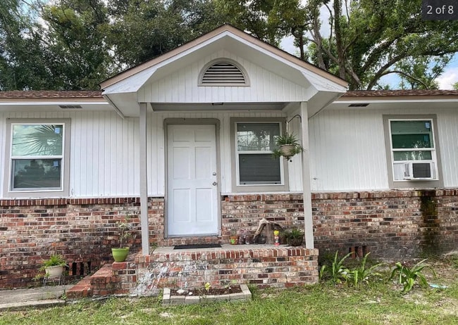 1221 Palo Alto Ave in Panama City, FL - Building Photo - Building Photo