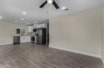 1009 S 17th Ave in Phoenix, AZ - Building Photo - Building Photo