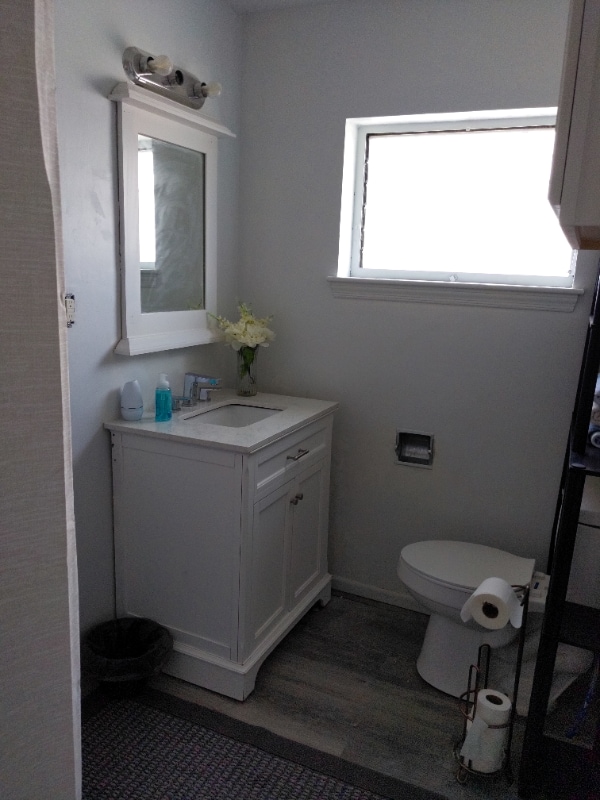 112 N Commerce St in Marion, VA - Building Photo - Building Photo