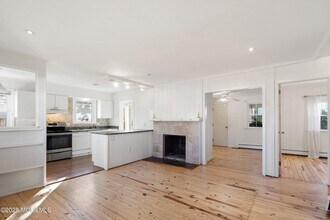 2138 Riviera Pkwy in Point Pleasant, NJ - Foto de edificio - Building Photo