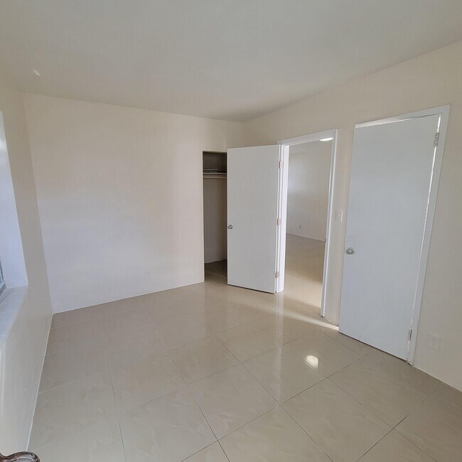 616 NW 14th Ave in Fort Lauderdale, FL - Building Photo - Building Photo