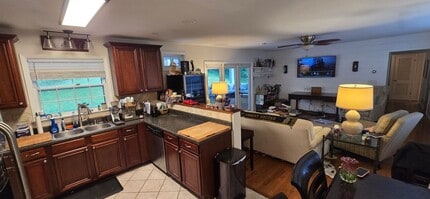 3677 Admiral Dr in Chamblee, GA - Building Photo - Building Photo
