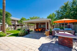 Highland Groves at Morrison Ranch Apartments in Gilbert, AZ - Building Photo - Building Photo