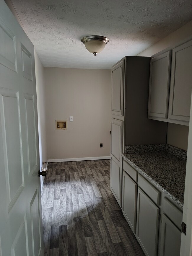 property at 2422 Happy Valley Cir