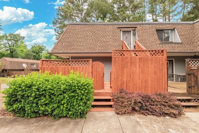 property at 270 Summerwalk Cir