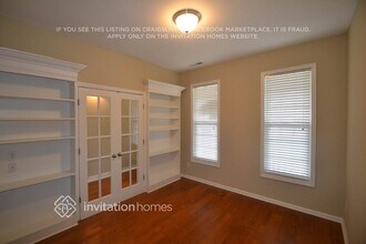 7807 Green Mill Dr in Raleigh, NC - Foto de edificio - Building Photo