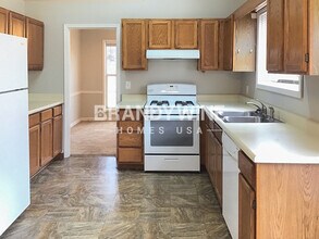 5900 Homestead Cir in Rex, GA - Building Photo - Building Photo