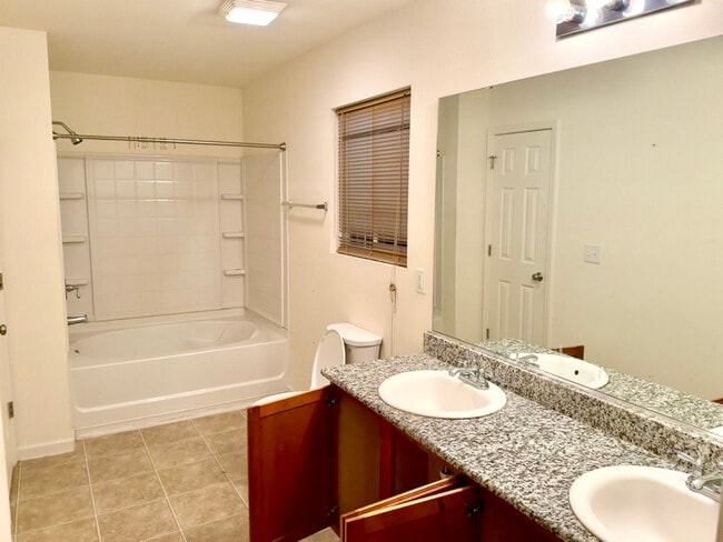 203 Walnut Crossing Dr in Whitsett, NC - Building Photo - Building Photo