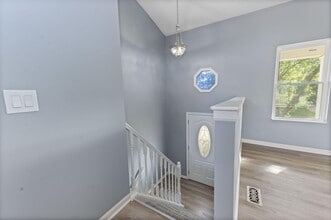 2524 Aly Sheba Dr in Burlington, KY - Building Photo - Building Photo
