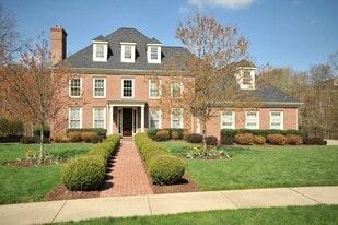 117 Preserve Valley Dr in Cranberry Township, PA - Building Photo