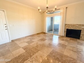 5335 E Shea Blvd in Scottsdale, AZ - Foto de edificio - Building Photo