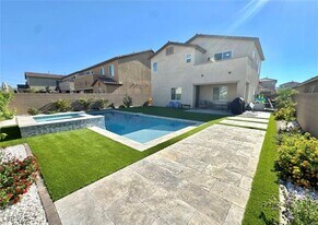 9816 Berkley Brk Ct in Enterprise, NV - Building Photo