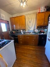 82 Estella Ave in Pittsburgh, PA - Building Photo - Building Photo