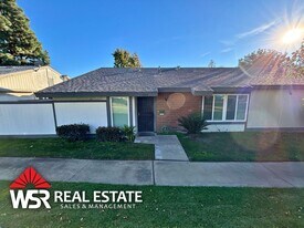 1408 W 8th St in Upland, CA - Building Photo