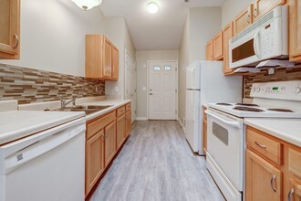 Villas of Victor and Regency Townhomes in Victor, NY - Foto de edificio - Building Photo