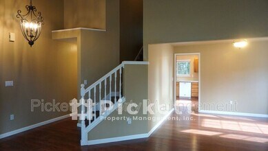 10421 Ashley Cir NW in Silverdale, WA - Building Photo - Building Photo