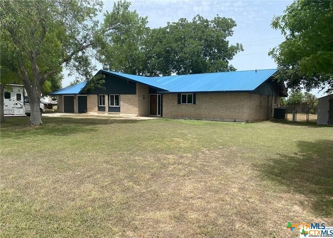 200 Uecker Dr in Spring Branch, TX - Building Photo - Building Photo