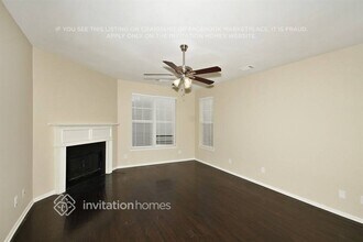 4317 Ben Hill Rd in Atlanta, GA - Building Photo - Building Photo