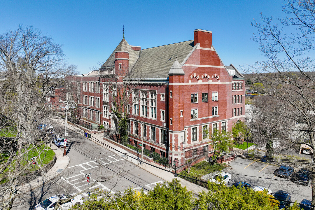 Sumner Hill Condominiums in Jamaica Plain, MA - Building Photo